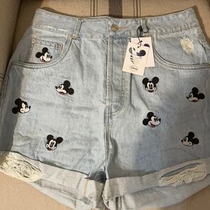 Zara Disney Mickey Mouse embroidered  Jean shorts